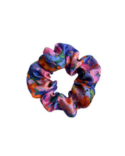 Lade das Bild in den Galerie-Viewer, Scrunchie "Coral Sky"
