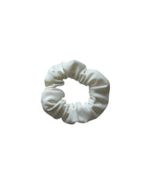 Lade das Bild in den Galerie-Viewer, Bikini Scrunchies