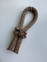 Lade das Bild in den Galerie-Viewer, Heatless Curler "Sophia"