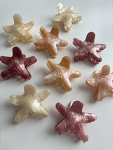 Lade das Bild in den Galerie-Viewer, Hairclaw "Mare"