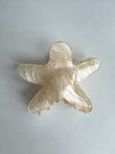 Lade das Bild in den Galerie-Viewer, Hairclaw "Mare"