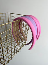 Lade das Bild in den Galerie-Viewer, Headband „spring“
