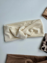 Lade das Bild in den Galerie-Viewer, Stirnband „Knot“
