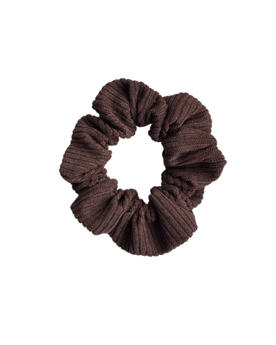 Cord Scrunchie Mocha in Dunkelbraun – ideal für herbstliche Frisuren und starken Halt