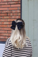 Lade das Bild in den Galerie-Viewer, Bow &quot;Valeria&quot; braun/schwarz
