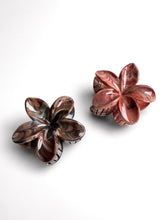 Lade das Bild in den Galerie-Viewer, Hairclaw „Flora“
