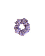 Lade das Bild in den Galerie-Viewer, Scrunchie "Passionfruit"
