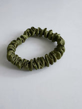 Lade das Bild in den Galerie-Viewer, Skinny Scrunchies
