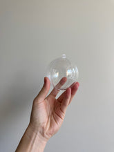 Lade das Bild in den Galerie-Viewer, Geschenk-Kugel (leer)
