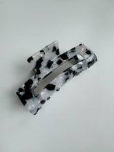 Lade das Bild in den Galerie-Viewer, Hairclaw „Clarissa“ medium
