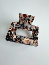 Lade das Bild in den Galerie-Viewer, Hairclaw &quot;Mara&quot;
