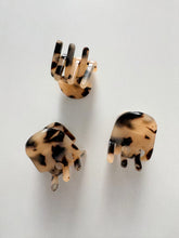 Lade das Bild in den Galerie-Viewer, Hairclips „Ava“
