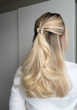 Lade das Bild in den Galerie-Viewer, Hairclip „Lola“
