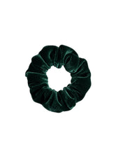 Lade das Bild in den Galerie-Viewer, Scrunchie "Cassie" forestgreen
