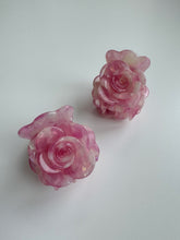 Lade das Bild in den Galerie-Viewer, Hairclaw „Rose“
